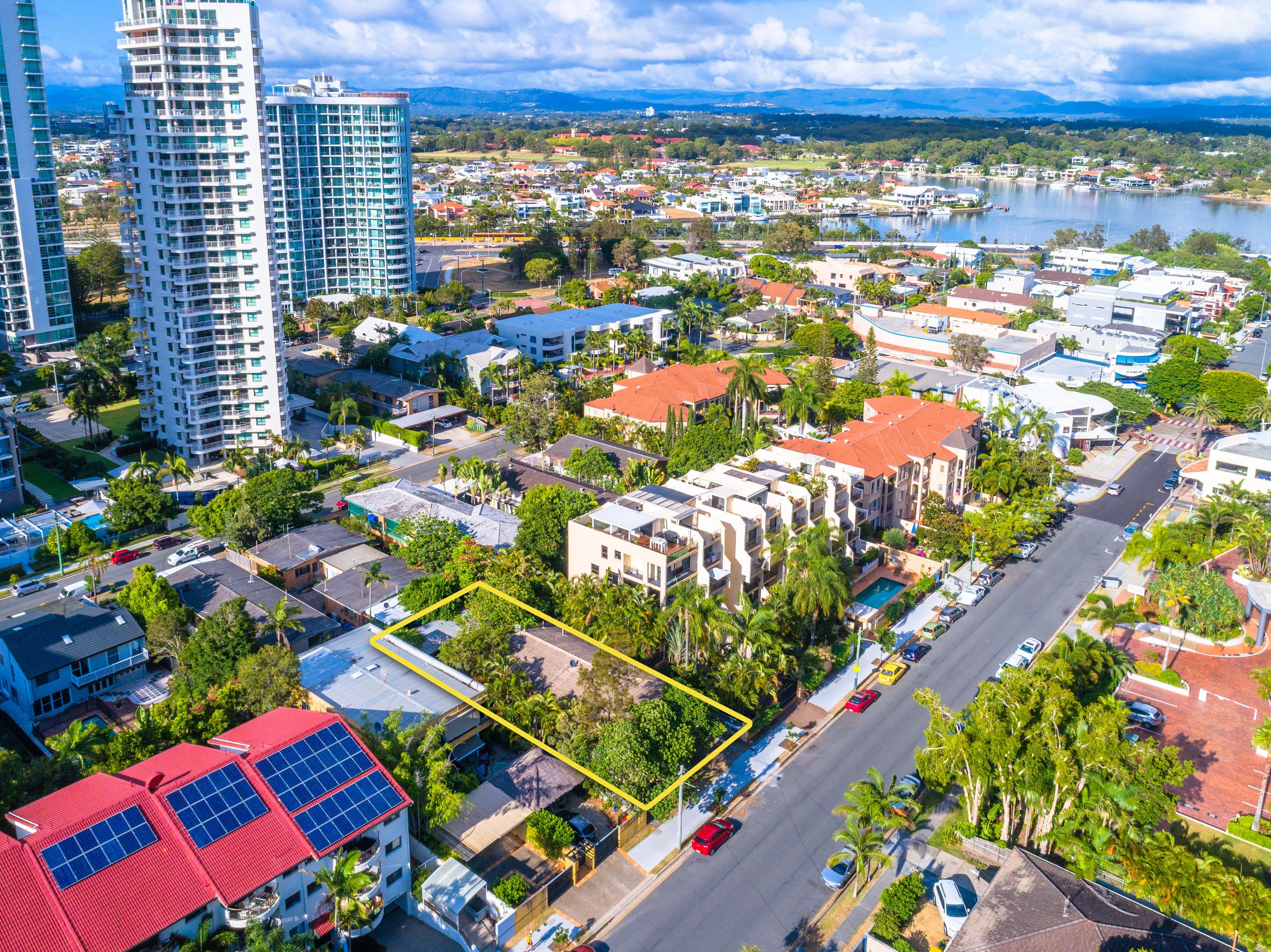 1 - 26 Woodroffe Avenue, Main Beach QLD 4217, Main Beach - Thumbnail 5