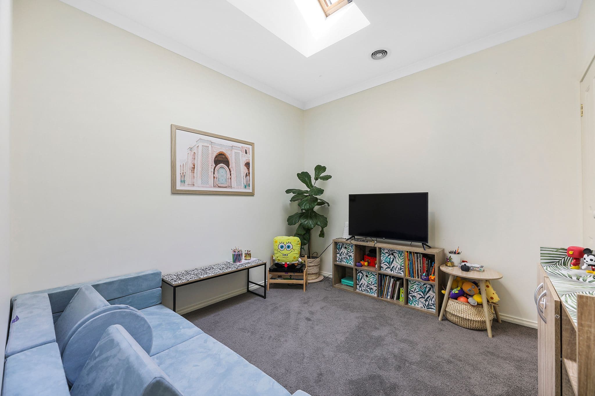 6 Macalister Place, Pakenham VIC 3810, Pakenham - Thumbnail 8