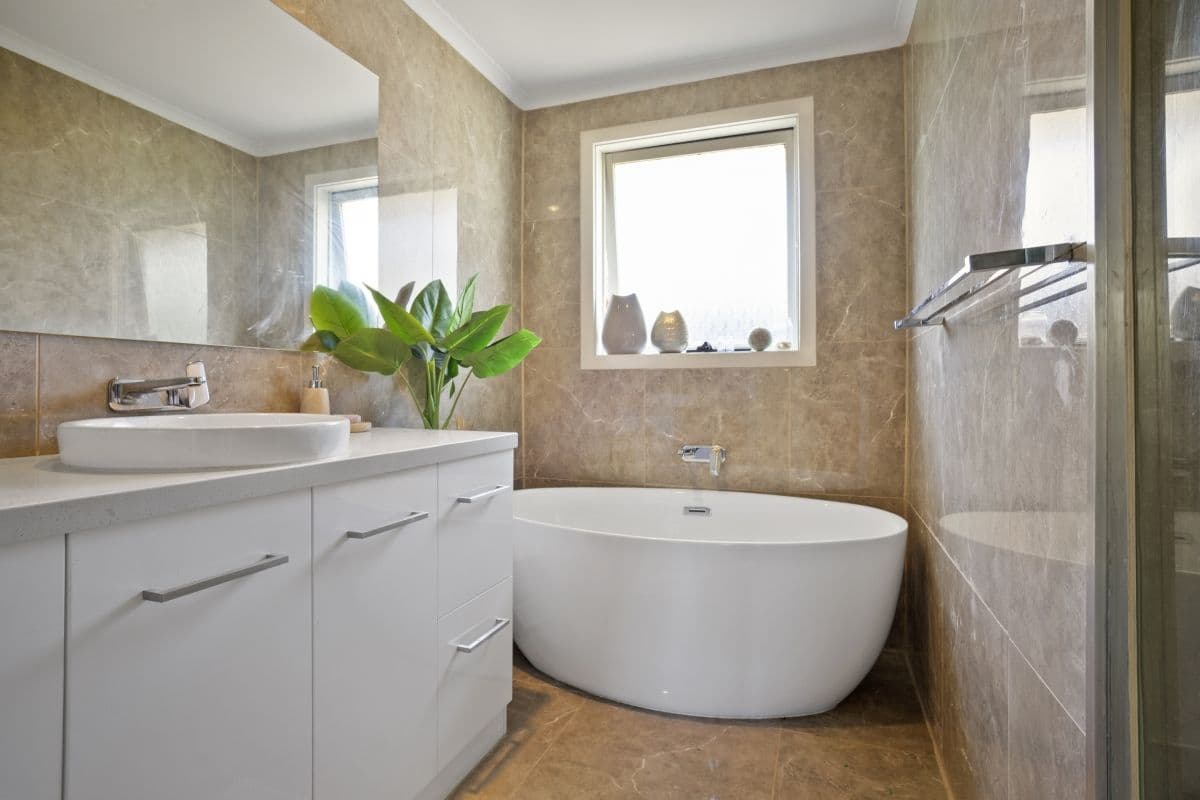12 Poinciana Court, Werribee VIC 3030, Werribee - Thumbnail 6