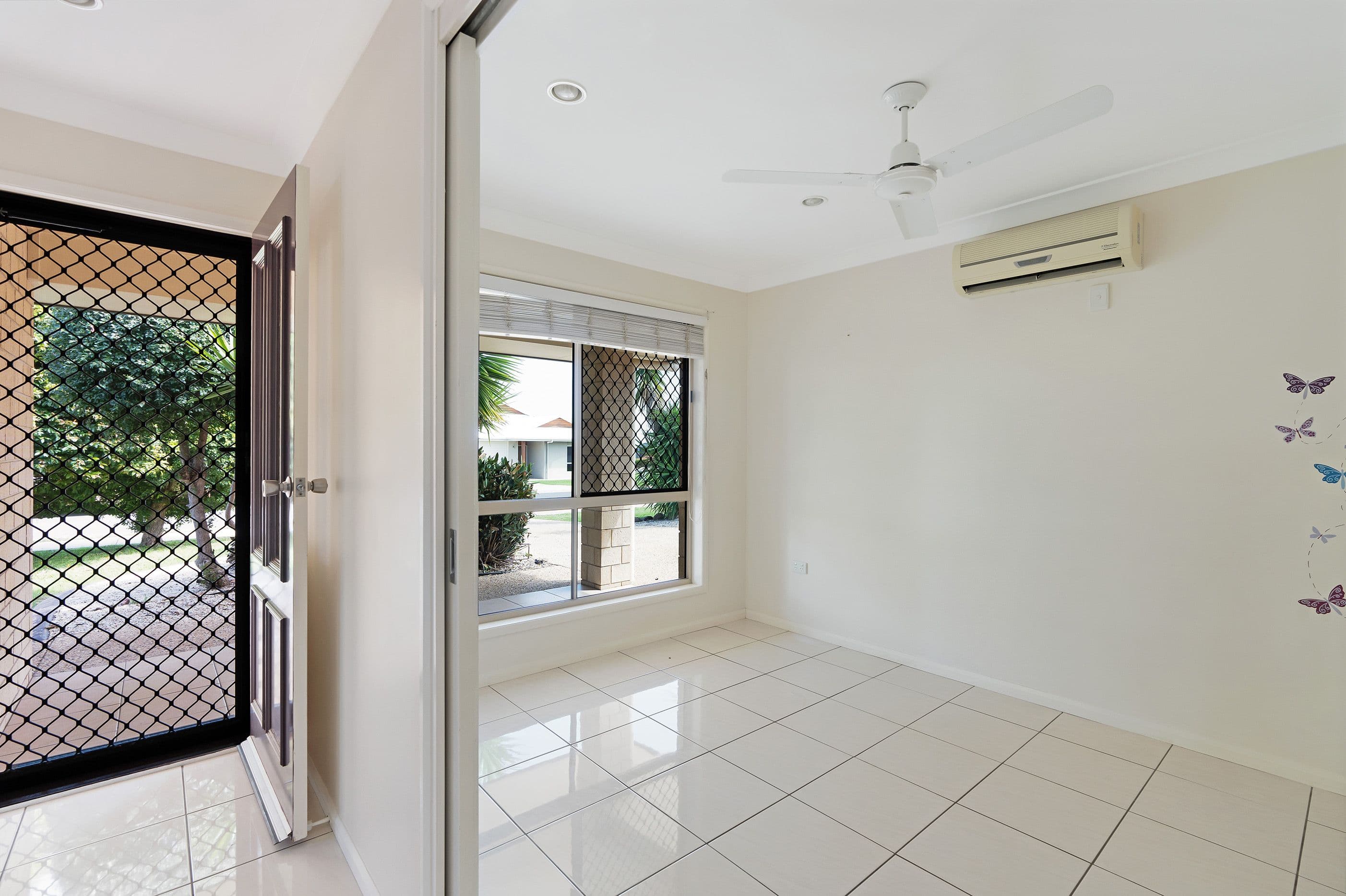 4 Vine Street, Emerald QLD 4720, Emerald - Thumbnail 6