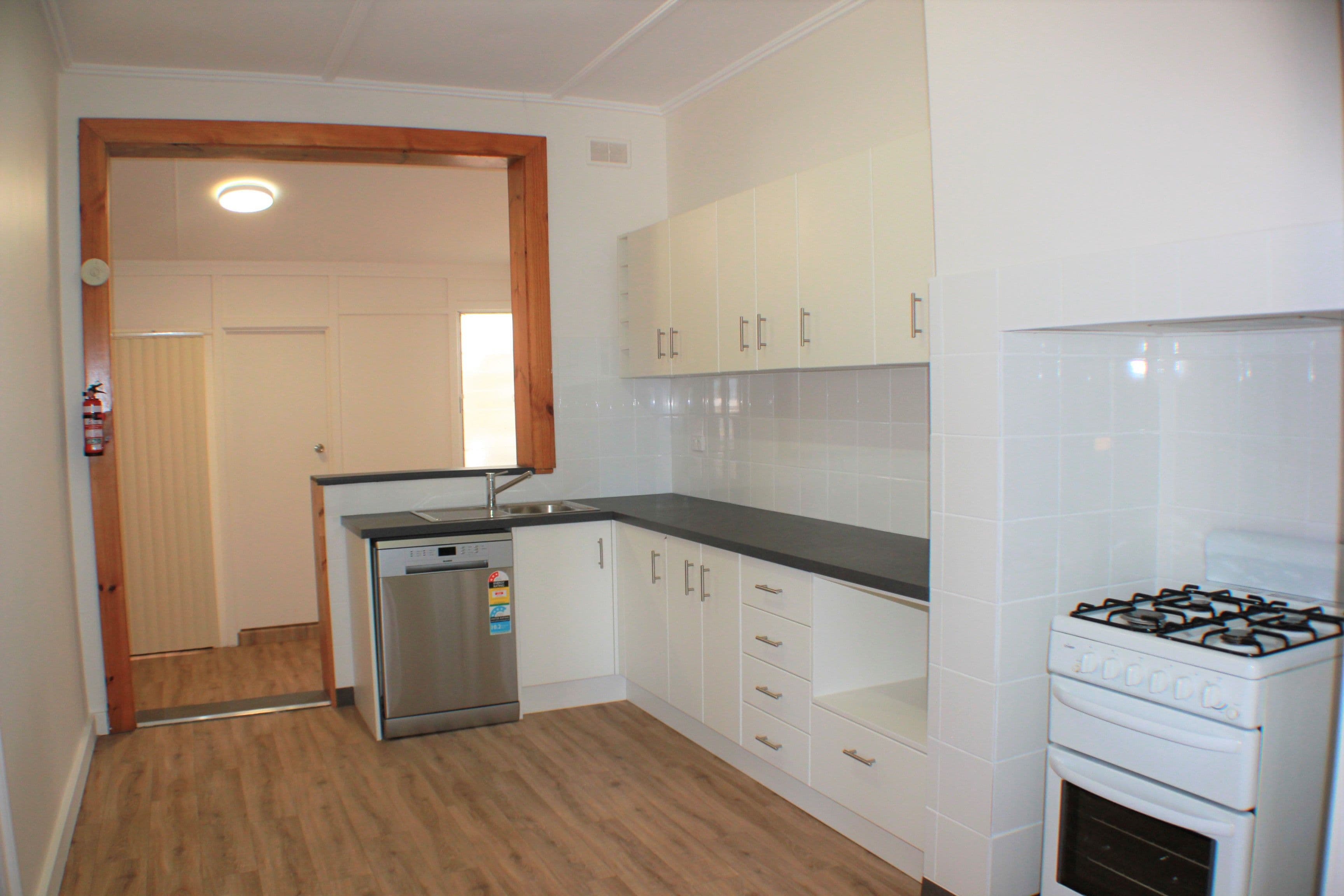 107 Ward Street, Whyalla SA 5600, Whyalla - Thumbnail 2