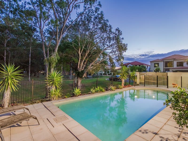 18 Lakefield Crescent, PARADISE POINT QLD 4216, Paradise Point - Thumbnail 3