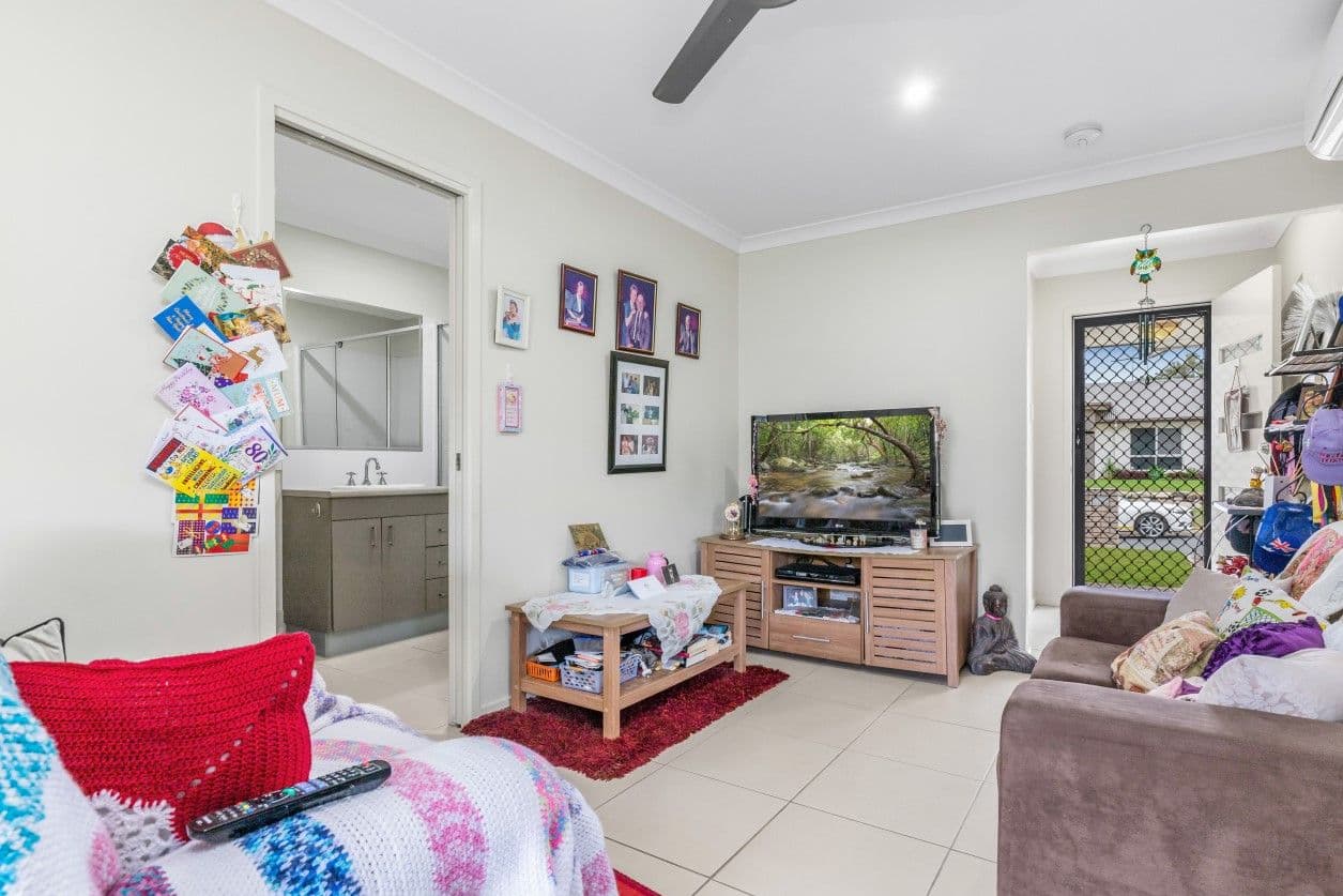 37 Holly Crescent, Griffin QLD 4503, Griffin - Thumbnail 5