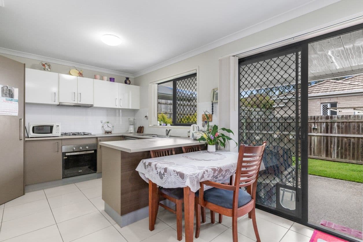 37 Holly Crescent, Griffin QLD 4503, Griffin - Thumbnail 6