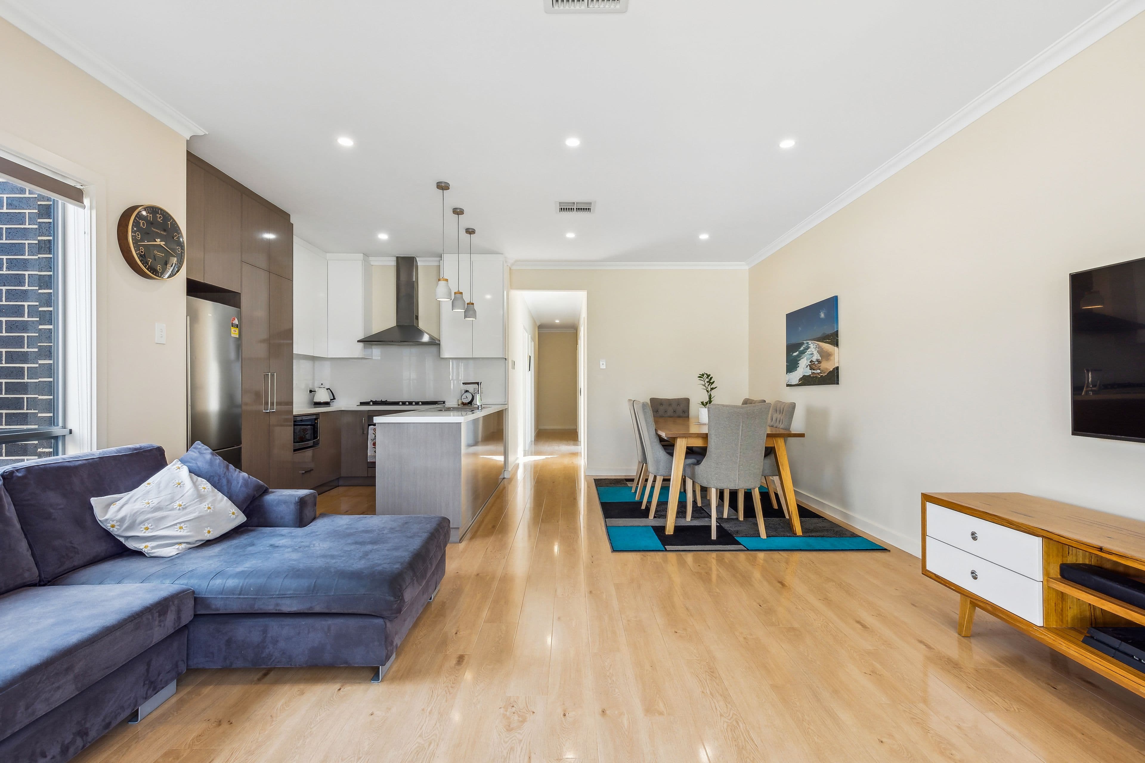 17 Doreen Street, Oaklands Park SA 5046, Oaklands Park - Thumbnail 2