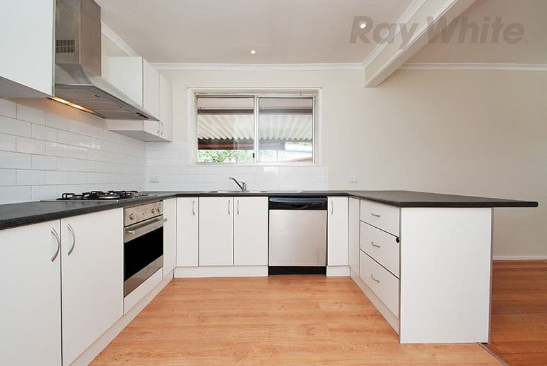 9 Long View Road, Croydon South VIC 3136, Croydon South - Thumbnail 7