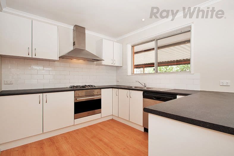 9 Long View Road, Croydon South VIC 3136, Croydon South - Thumbnail 8