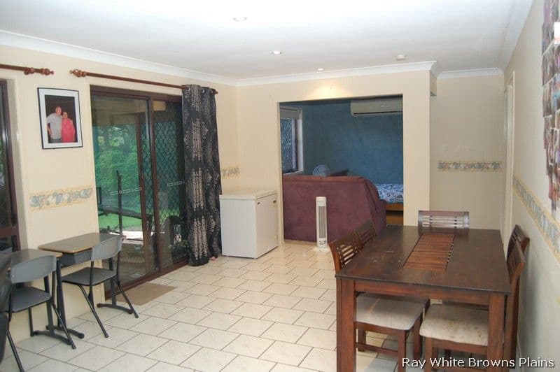 1 Town Court, BORONIA HEIGHTS QLD 4124, Boronia Heights - Thumbnail 8