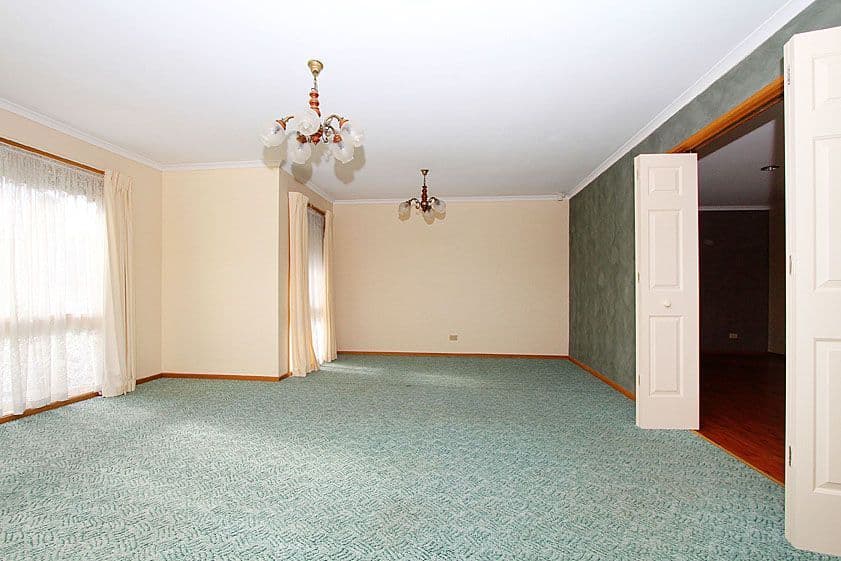 36 Grenda Drive, MILL PARK VIC 3082, Mill Park - Thumbnail 6
