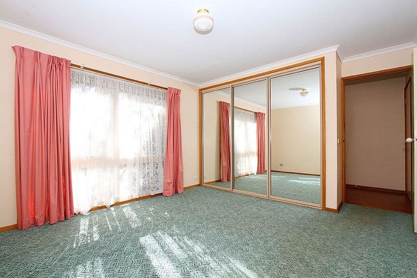 36 Grenda Drive, MILL PARK VIC 3082, Mill Park - Thumbnail 8