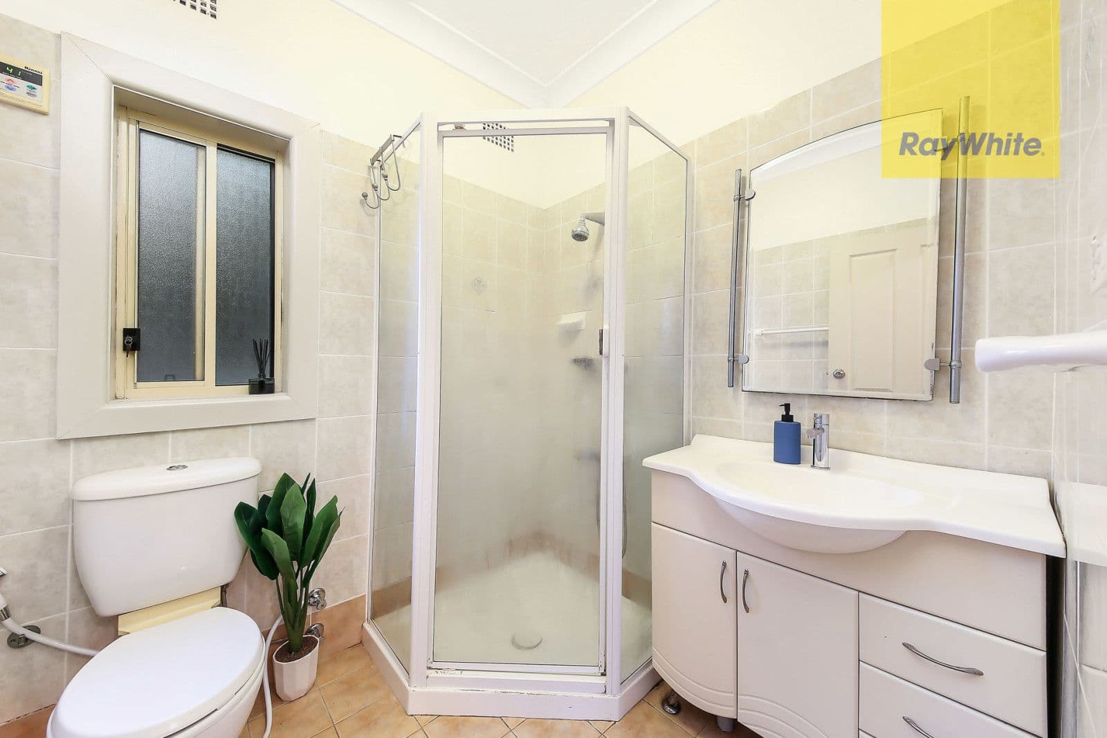 211 Robertson Street, Guildford - Thumbnail 6