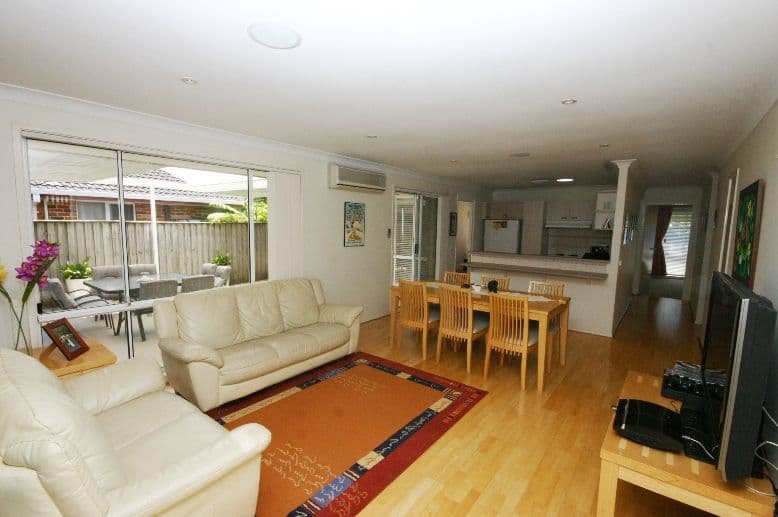 41  The Woods Circuit, MENAI NSW 2234, Menai - Thumbnail 3