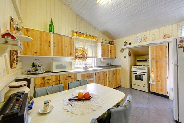 38 Carmody Street, HERMIT PARK QLD 4812, Hermit Park - Thumbnail 4