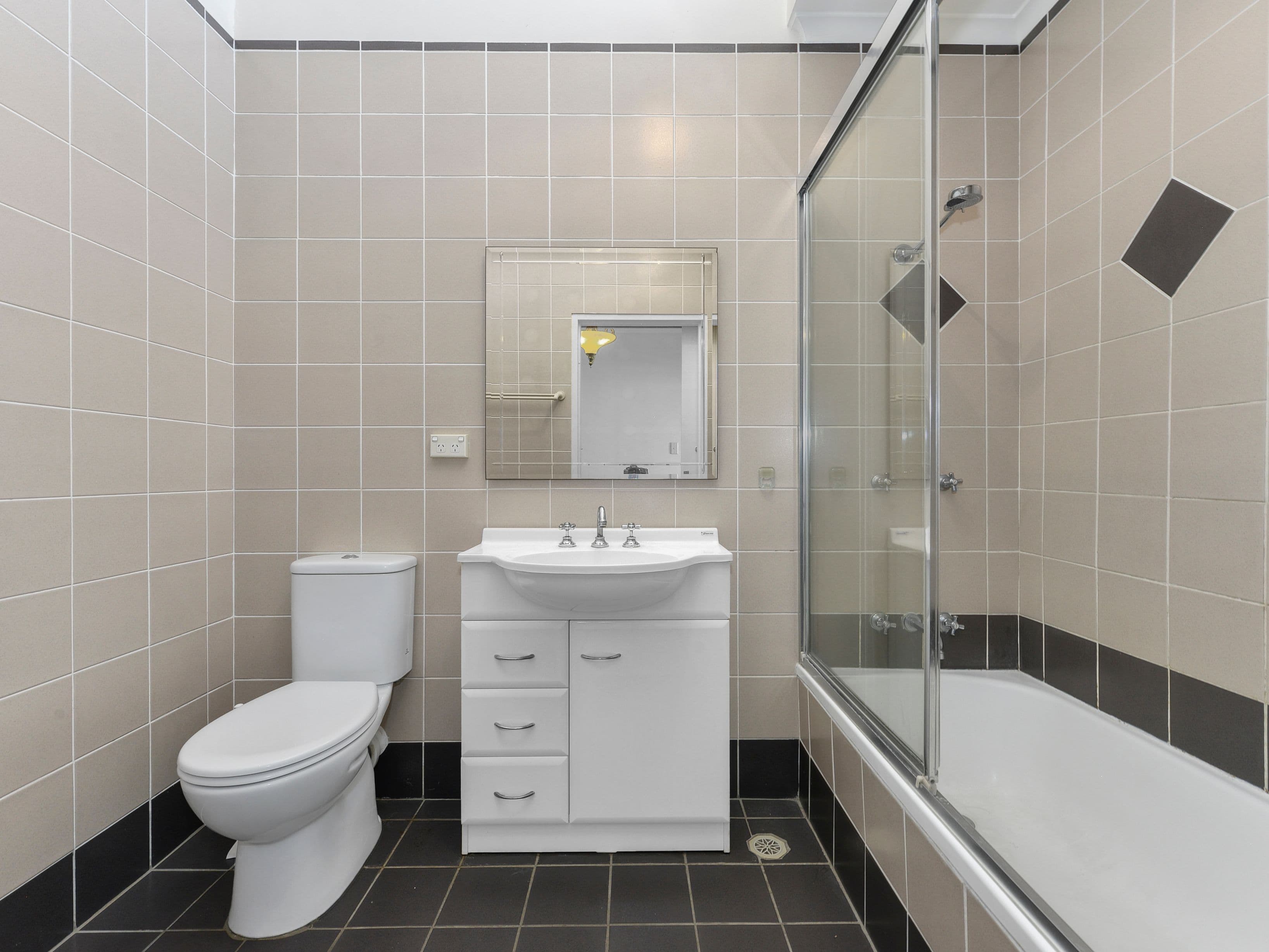 32 Garrick Terrace, Herston QLD 4006, Herston - Thumbnail 4