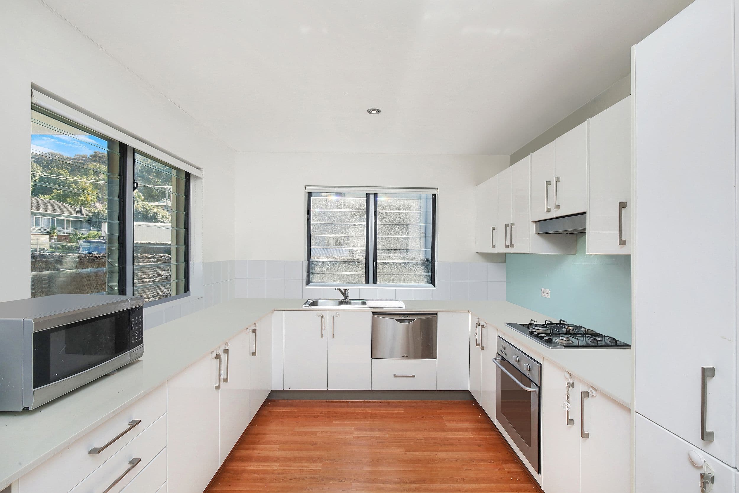 11 Moore Street, West Gosford NSW 2250, West Gosford - Thumbnail 3