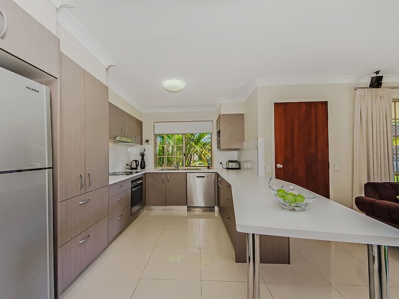 22 Nisbet Place, MERRIMAC QLD 4226, Merrimac - Thumbnail 3