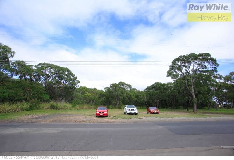 67 Moolyyir Street, URANGAN QLD 4655, Urangan - Thumbnail 5