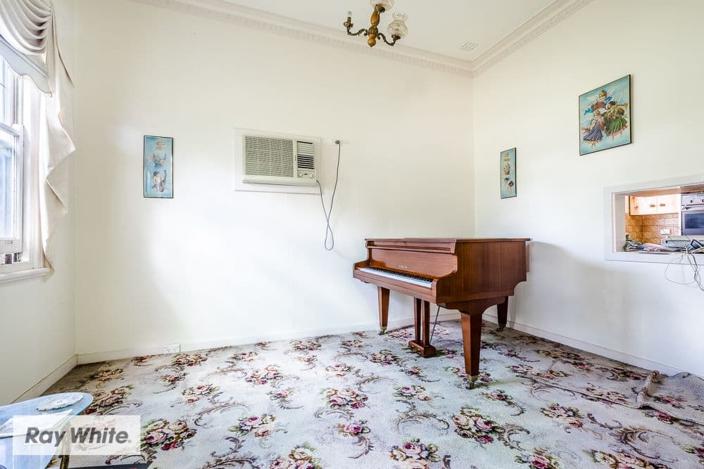 13 Croydon Avenue, Yokine WA 6060, Yokine - Thumbnail 4