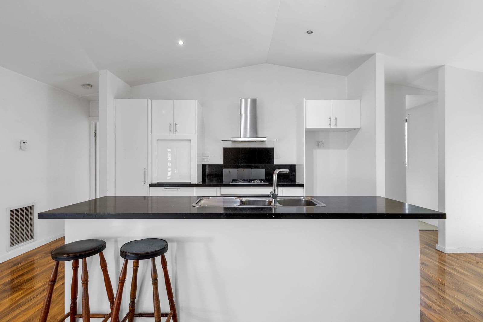 4A Odell Court, Lilydale VIC 3140, Lilydale - Thumbnail 4