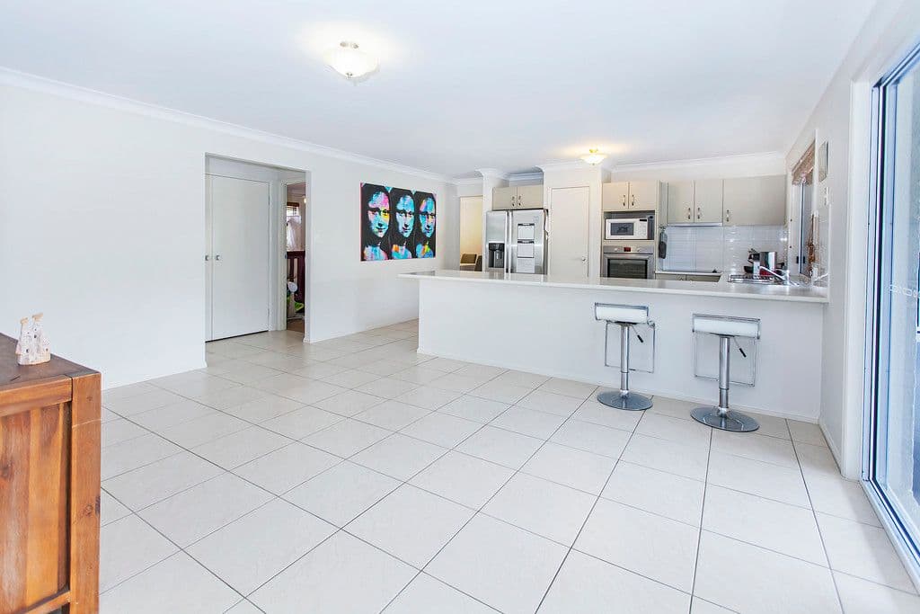 49 Sunview Road, Springfield QLD 4300, Springfield - Thumbnail 4