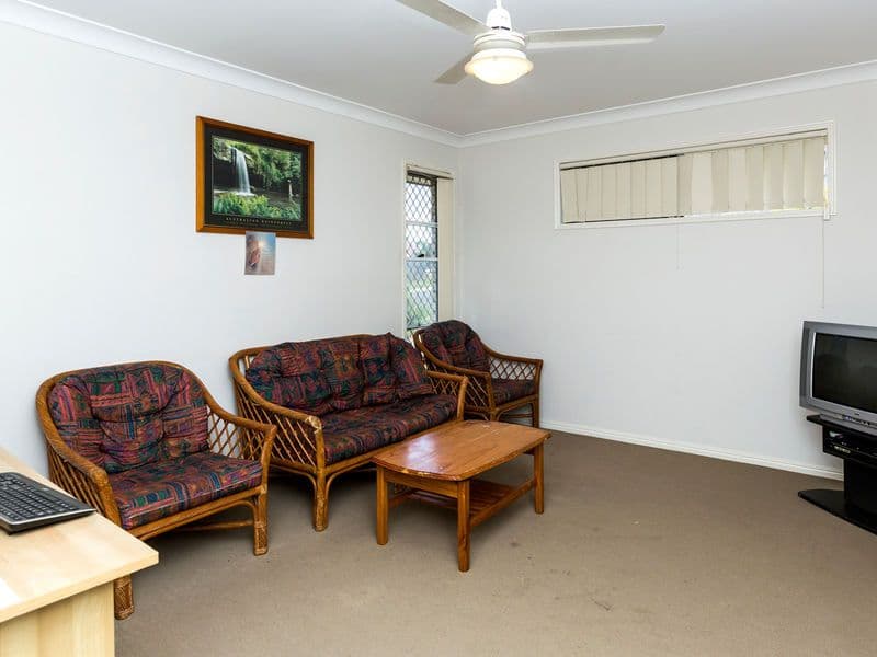 4 Maller Crescent, REDBANK PLAINS QLD 4301, Redbank Plains - Thumbnail 4