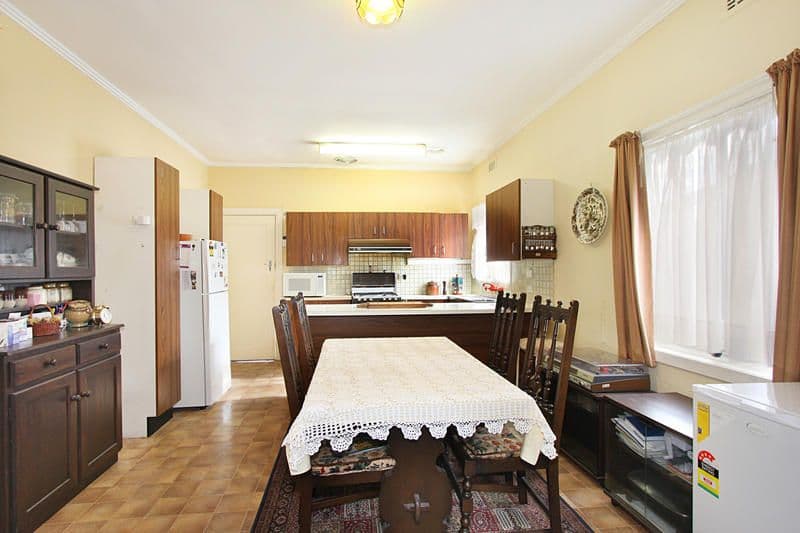 43 Henry Street, OAKLEIGH VIC 3166, Oakleigh - Thumbnail 3
