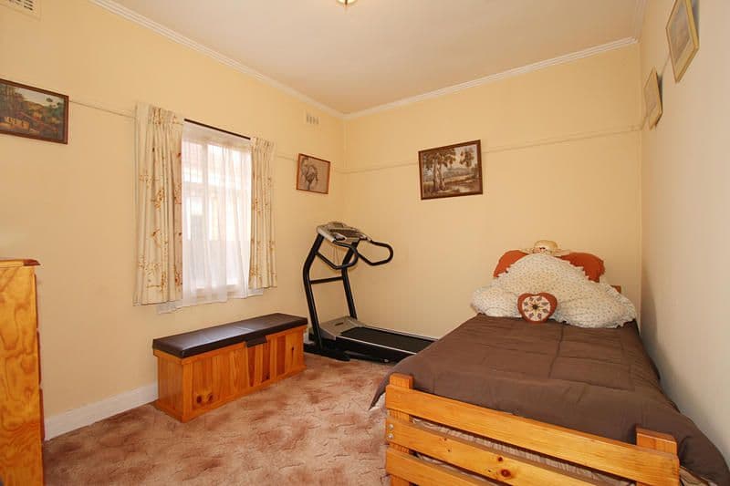 43 Henry Street, OAKLEIGH VIC 3166, Oakleigh - Thumbnail 5