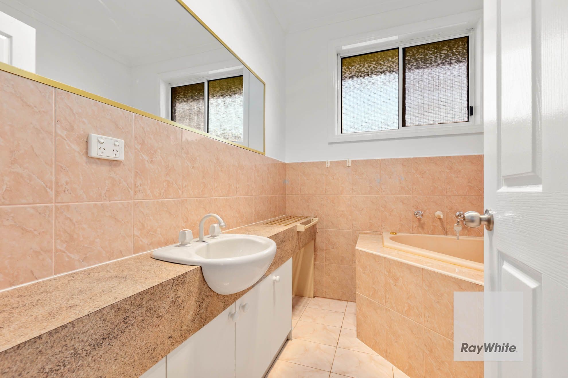 4 Gorong Walk, Delahey VIC 3037, Delahey - Thumbnail 5