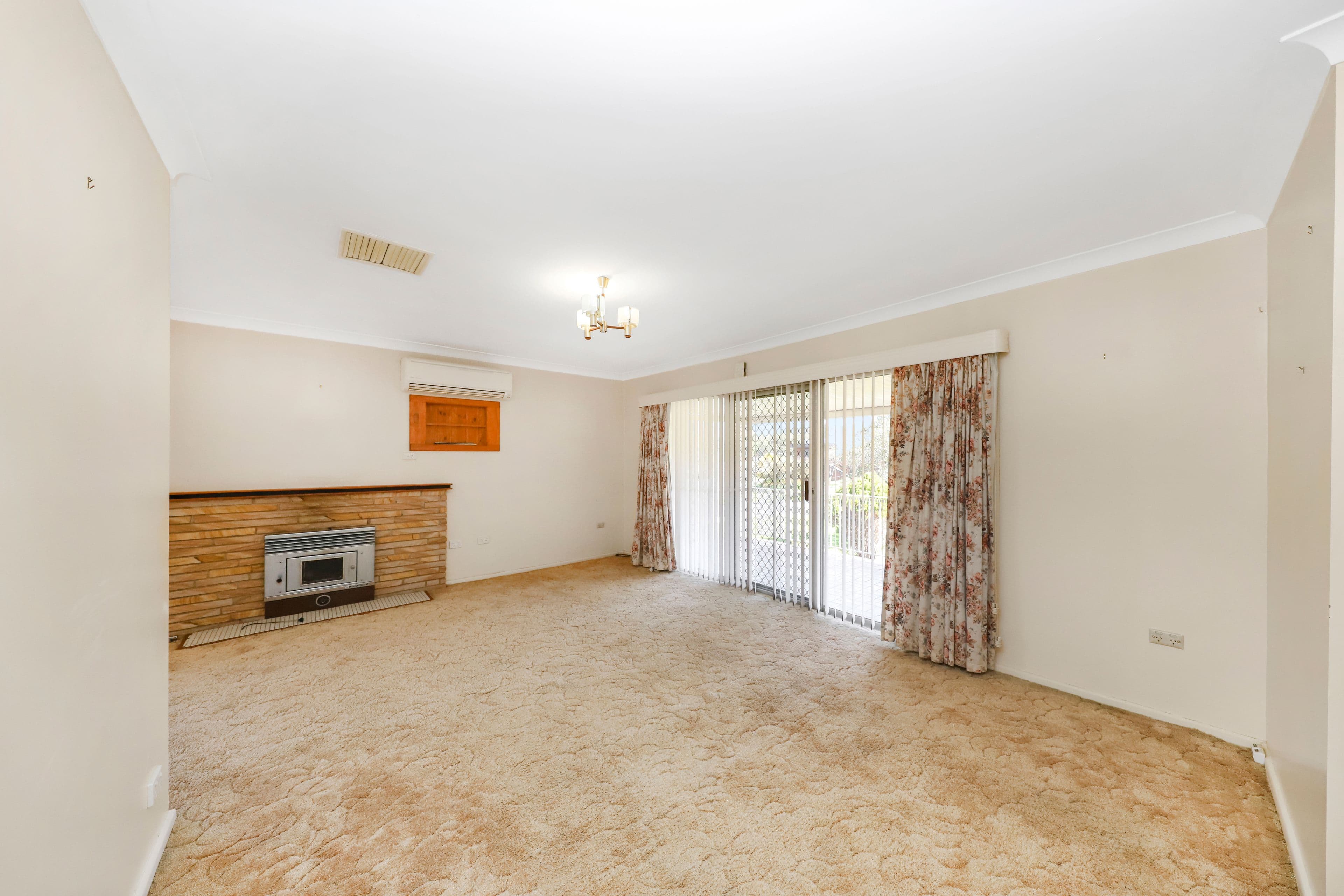 80 Lambie Street, Tumut NSW 2720, Tumut - Thumbnail 3