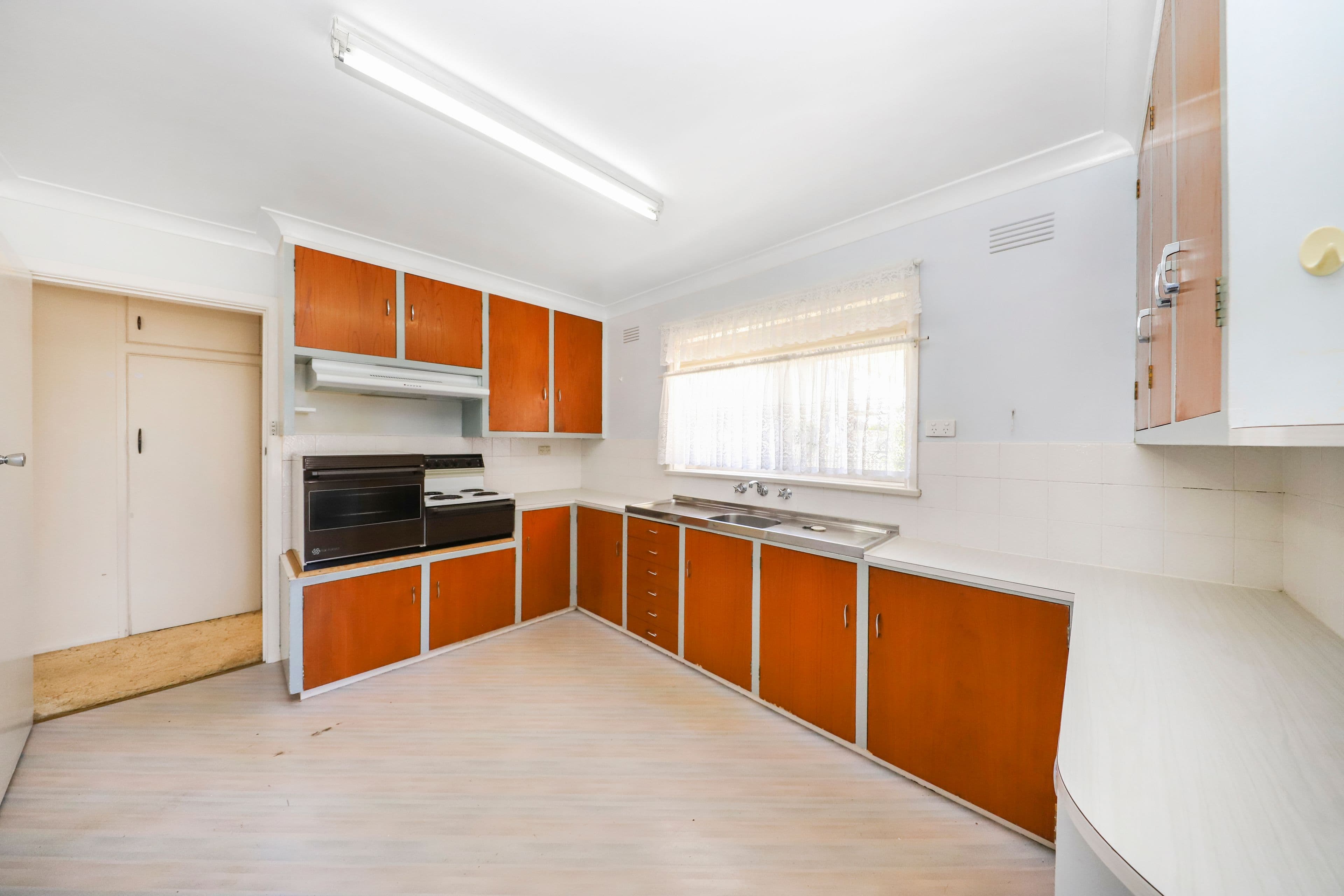 80 Lambie Street, Tumut NSW 2720, Tumut - Thumbnail 5