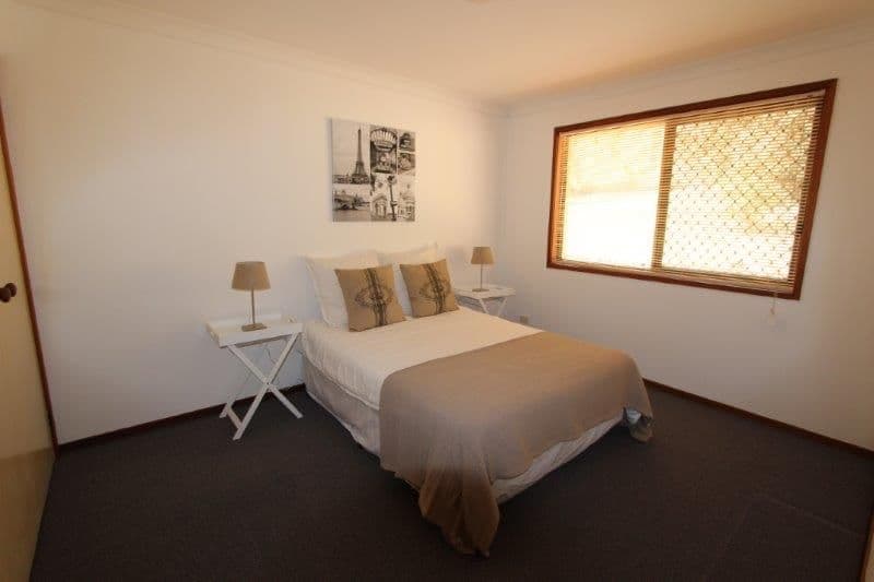 2 Dixon Place, LISMORE HEIGHTS NSW 2480, Lismore - Thumbnail 3