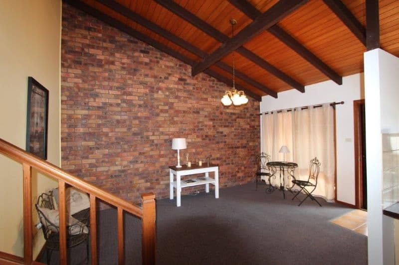 2 Dixon Place, LISMORE HEIGHTS NSW 2480, Lismore - Thumbnail 5