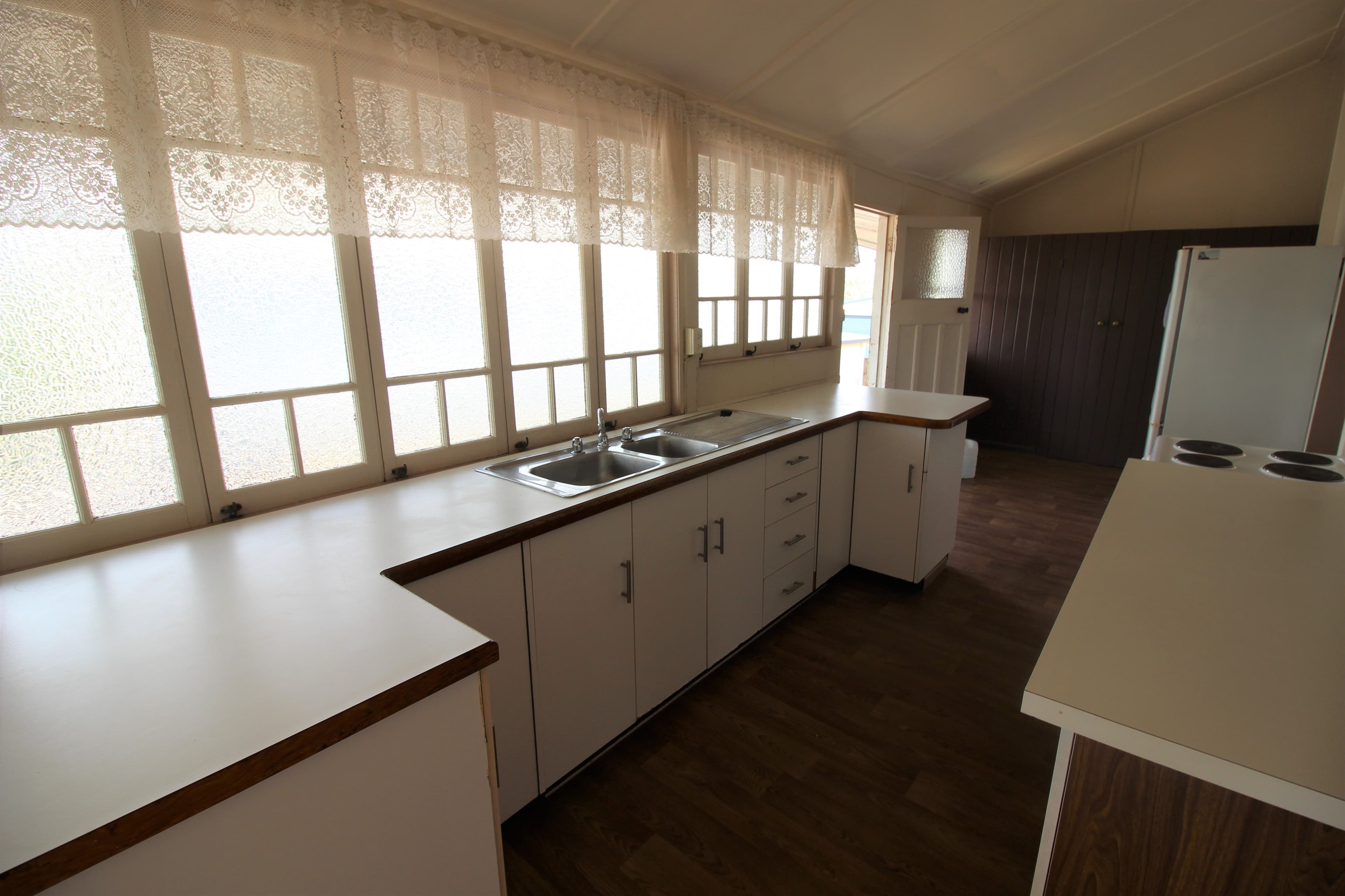 53 Warton Street, Gayndah QLD 4625, Gayndah - Thumbnail 2
