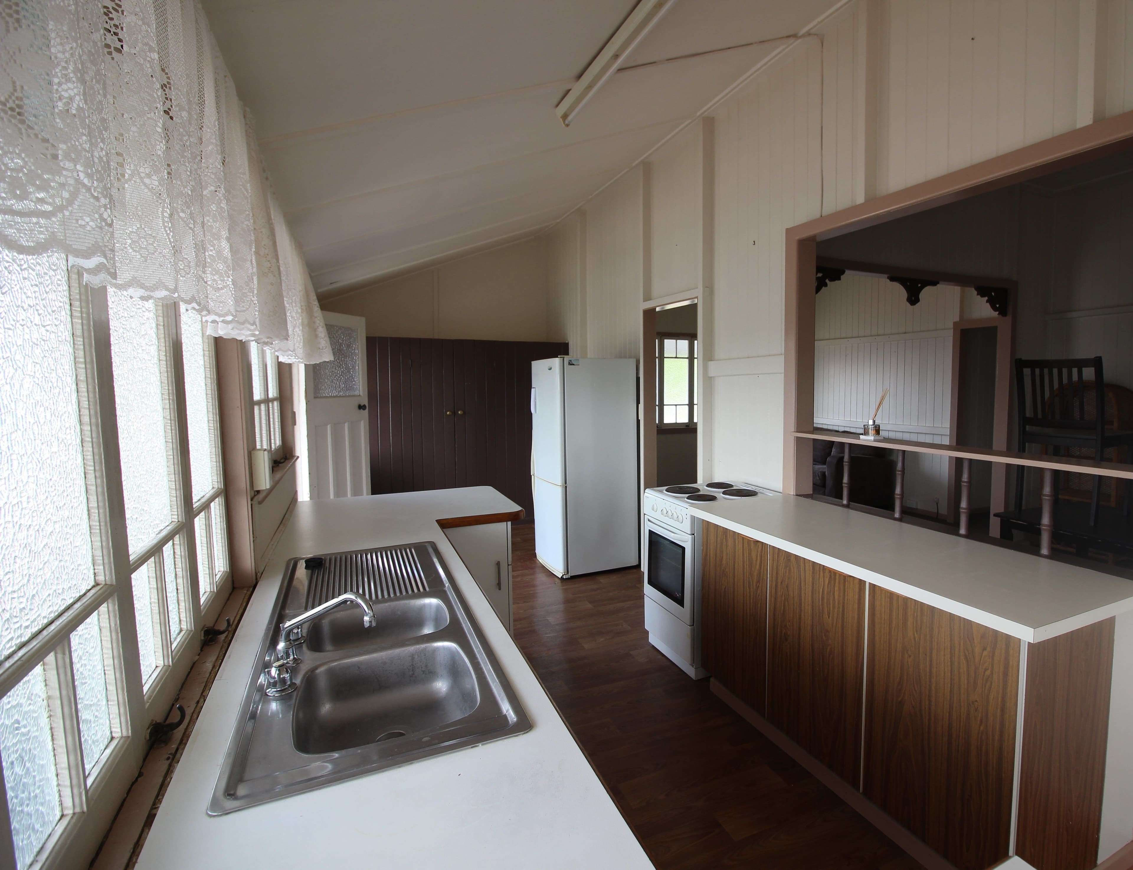 53 Warton Street, Gayndah QLD 4625, Gayndah - Thumbnail 5