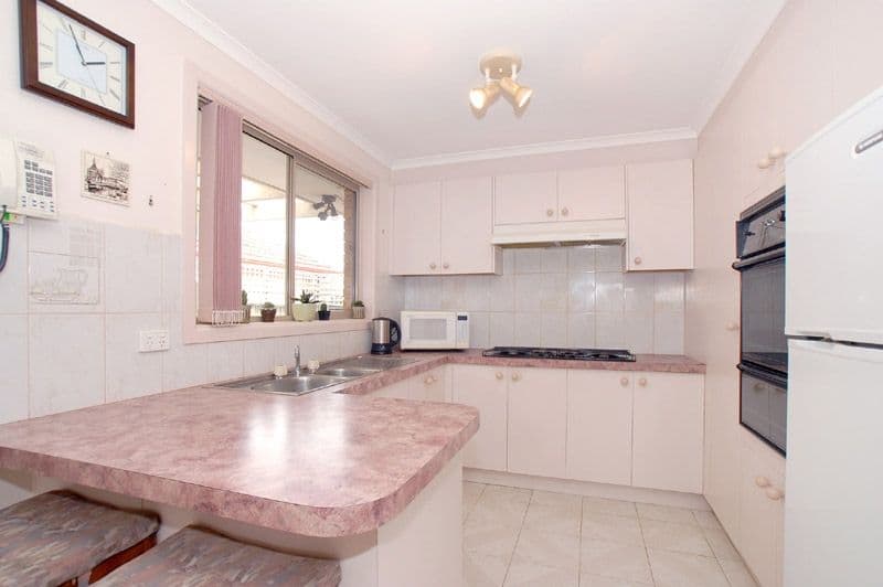 17  Henry Street, NOBLE PARK VIC 3174, Noble Park - Thumbnail 4