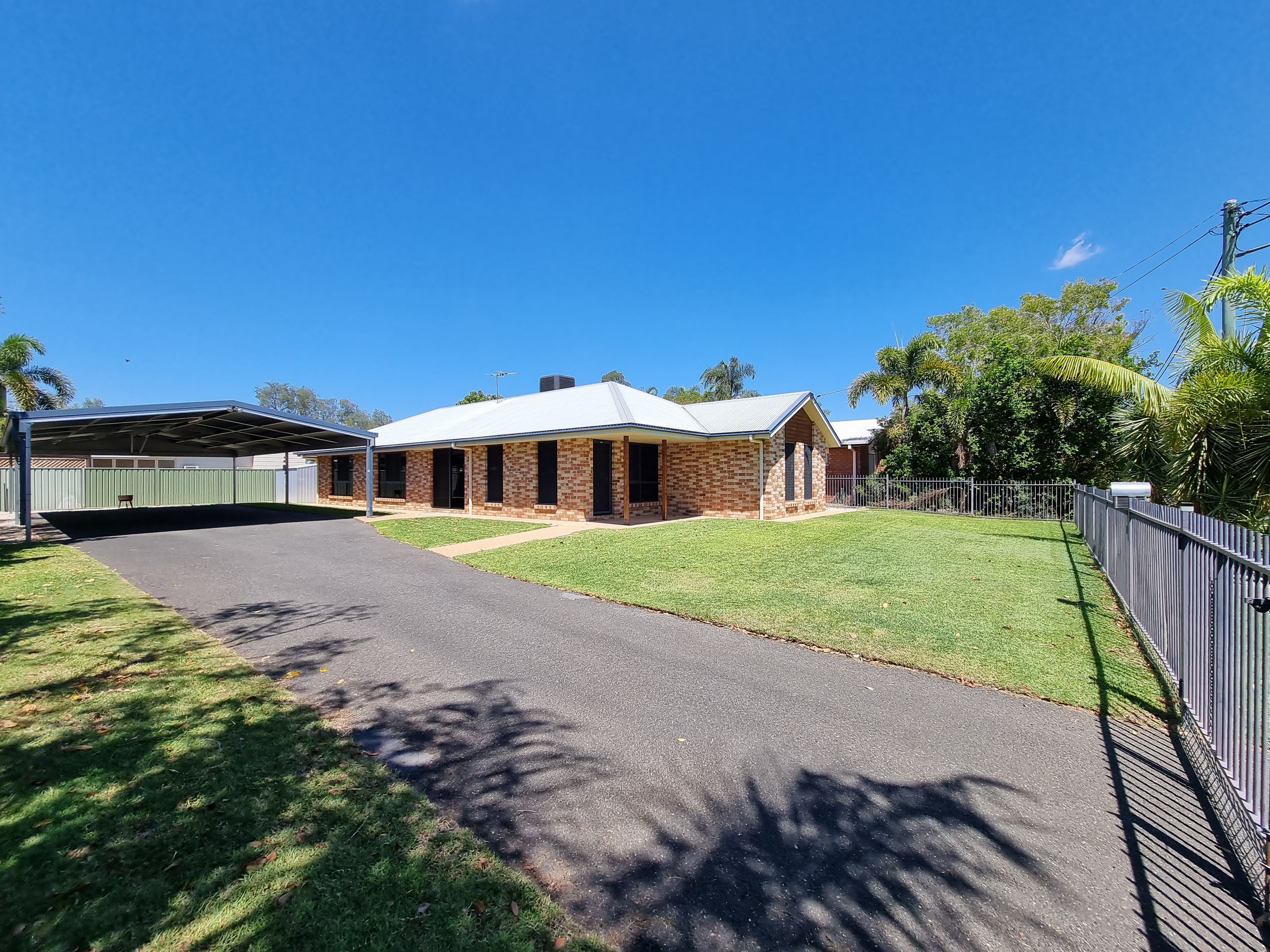 16 Cardinal Drive, Emerald QLD 4720, Emerald - Thumbnail 2