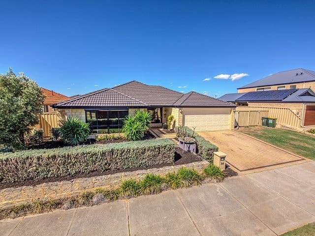 74 CAMBORNE PWY, BUTLER WA 6036, Butler - Thumbnail 2