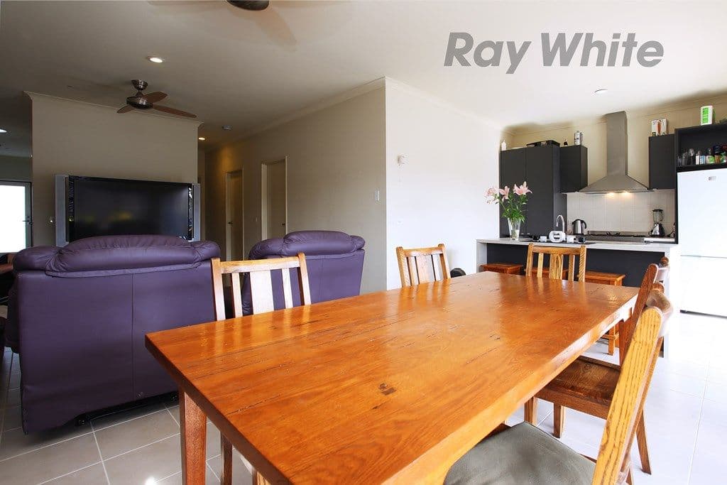 94 Boardwalk Boulevard, POINT COOK VIC 3030, Point Cook - Thumbnail 5
