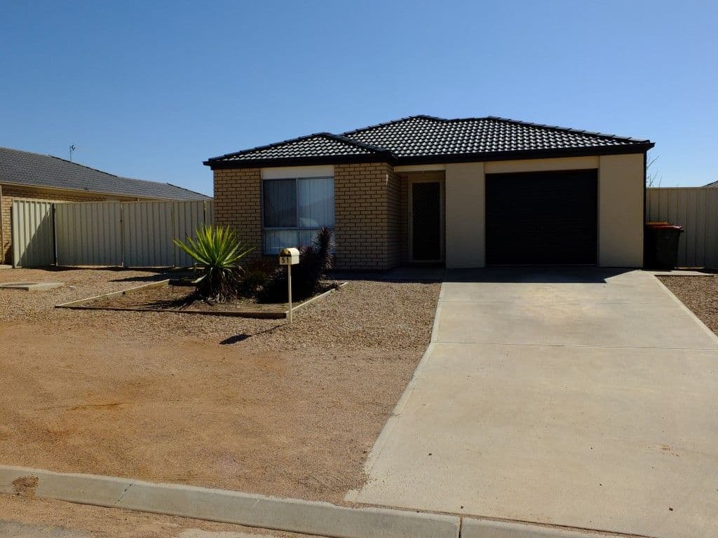 51 John Olsen Drive, Kadina SA 5554, Kadina - Thumbnail 2