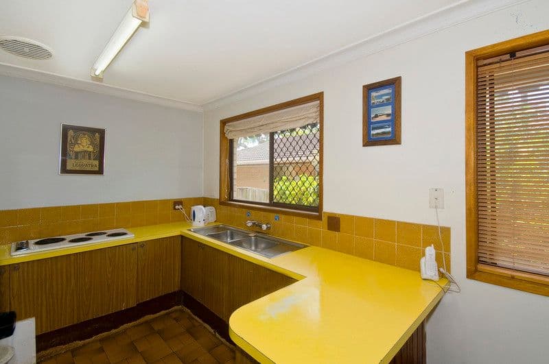 2 Drumfish Drive, CURRUMBIN WATERS QLD 4223, Currumbin Waters - Thumbnail 3
