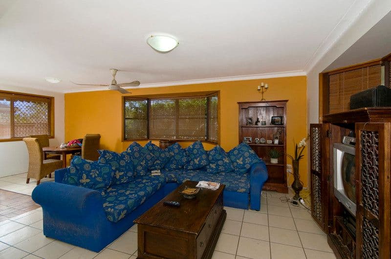 2 Drumfish Drive, CURRUMBIN WATERS QLD 4223, Currumbin Waters - Thumbnail 6