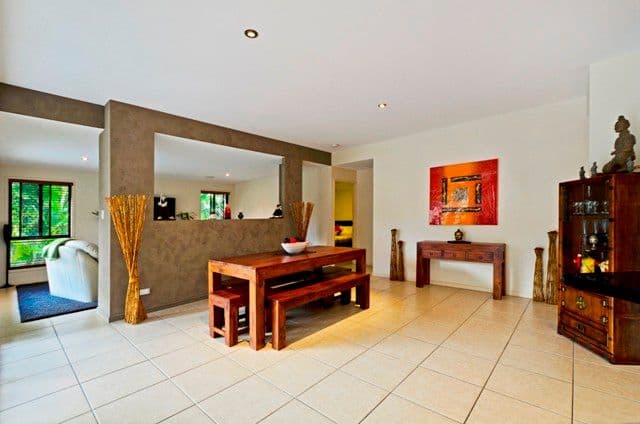 7 Torquay Place, ARUNDEL QLD 4214, Arundel - Thumbnail 4