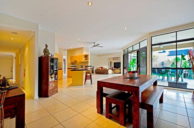 7 Torquay Place, ARUNDEL QLD 4214, Arundel - Thumbnail 8
