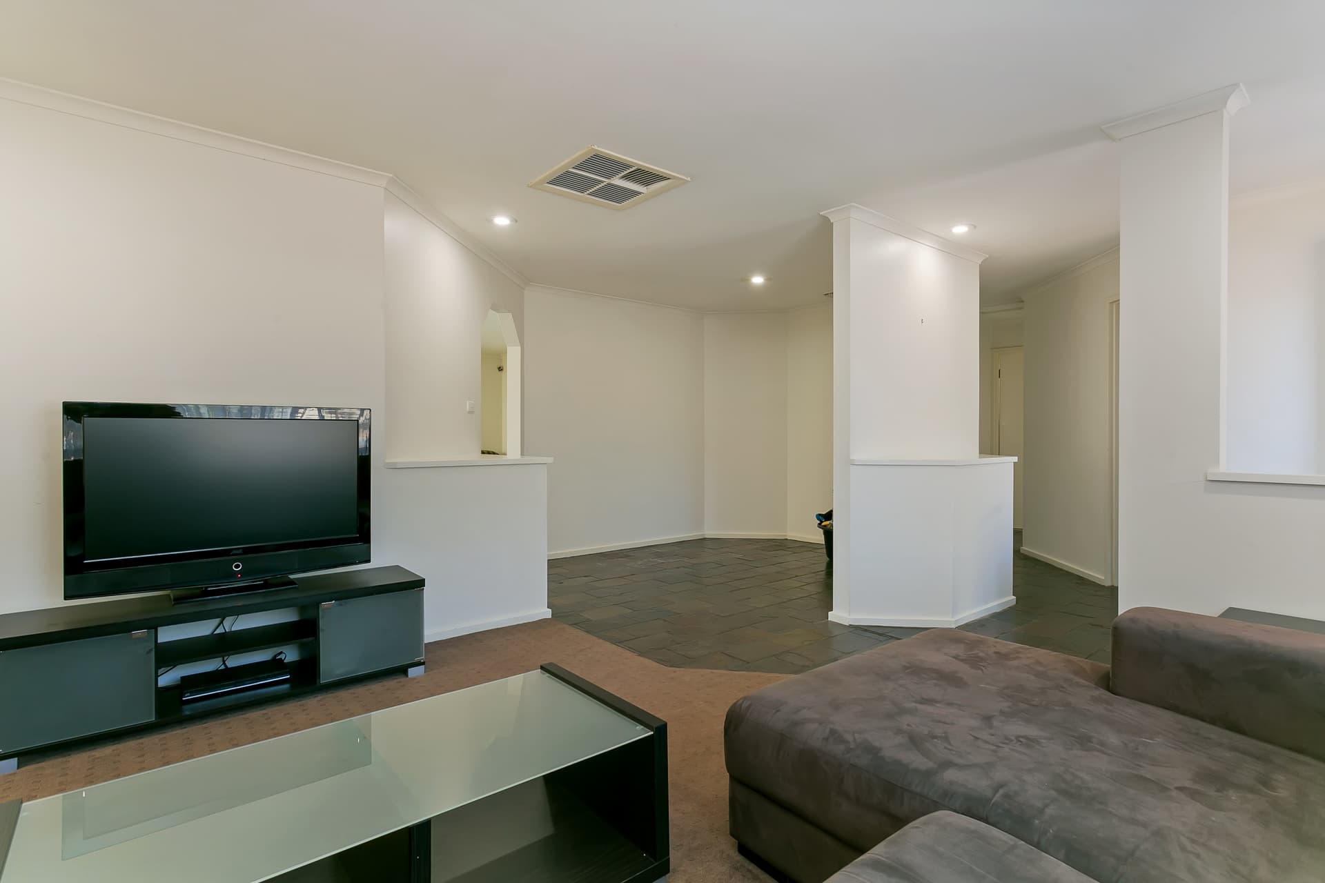 50 Canterbury Drive, Salisbury Heights - Thumbnail 5