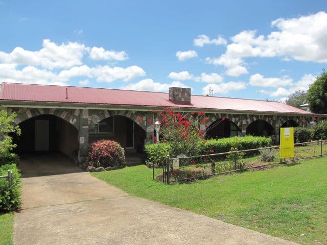 57 Toowoomba Road, Oakey QLD 4401, Oakey - Thumbnail 2