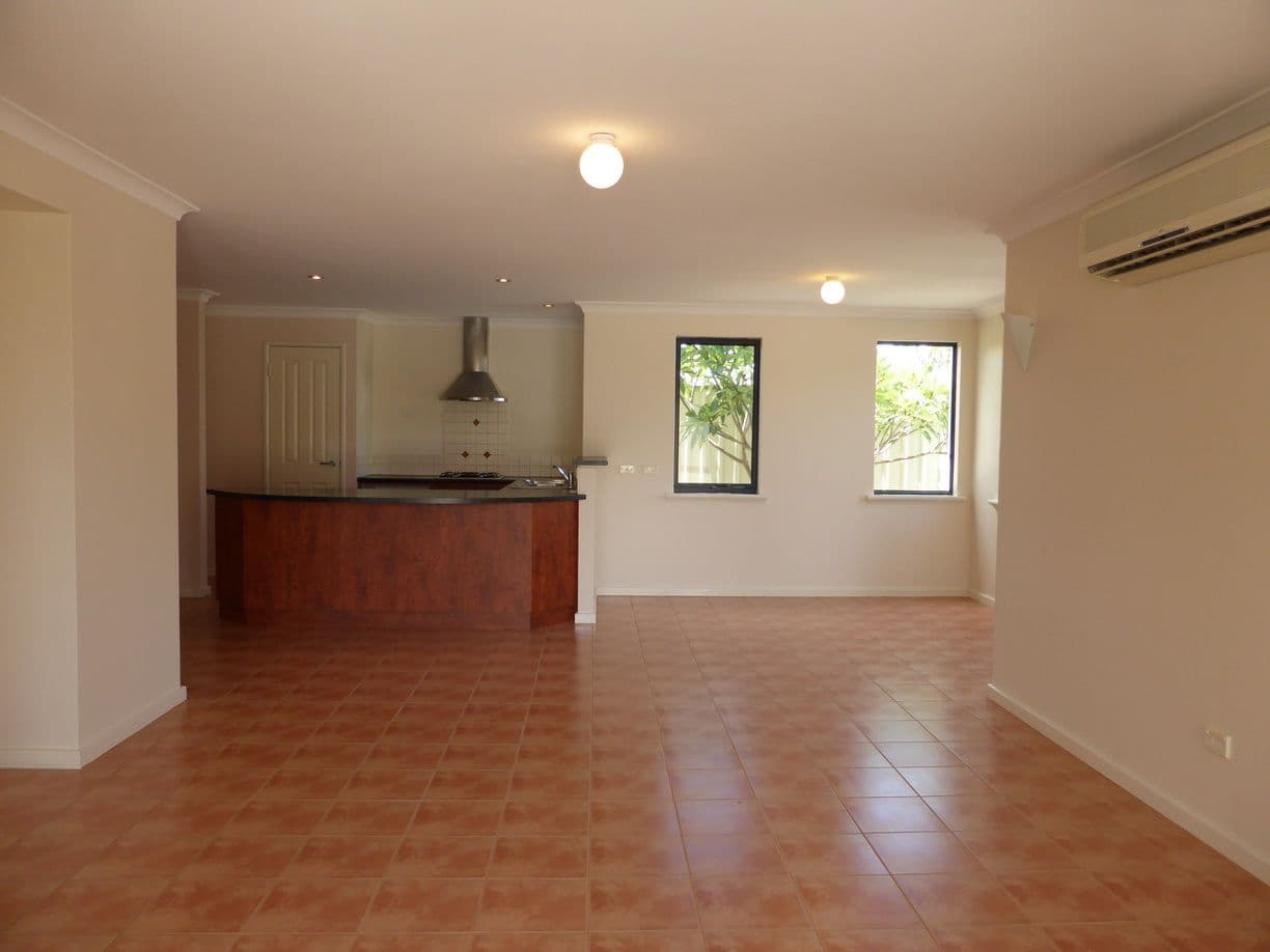 2A Patchett Street, Cloverdale WA 6105, Cloverdale - Thumbnail 4