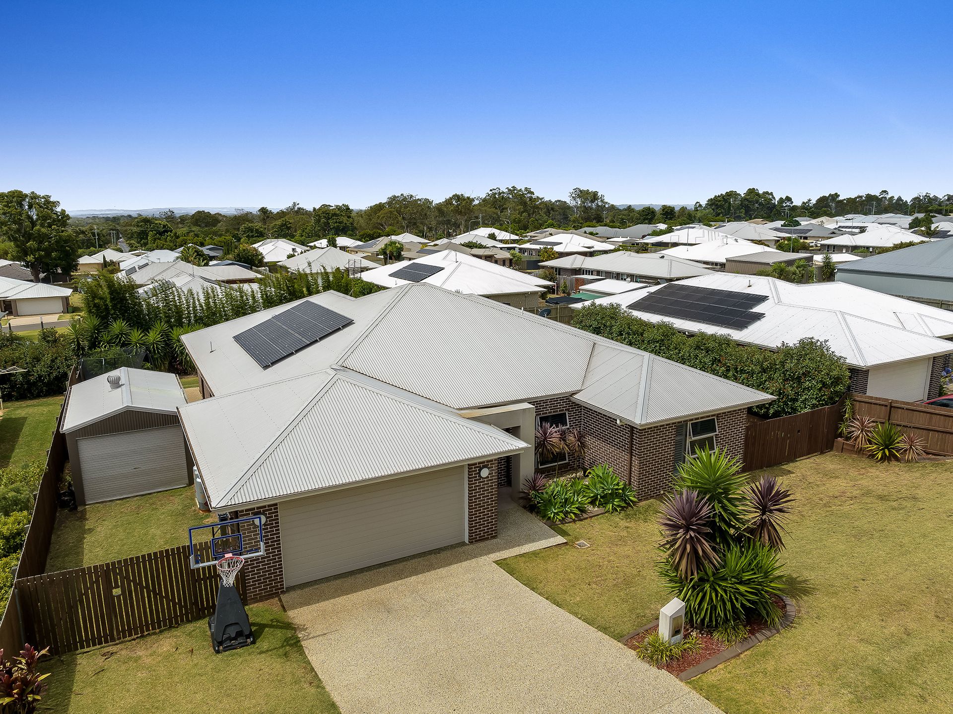 16 Gillmeister Street, Kleinton QLD 4352, Kleinton - Thumbnail 2