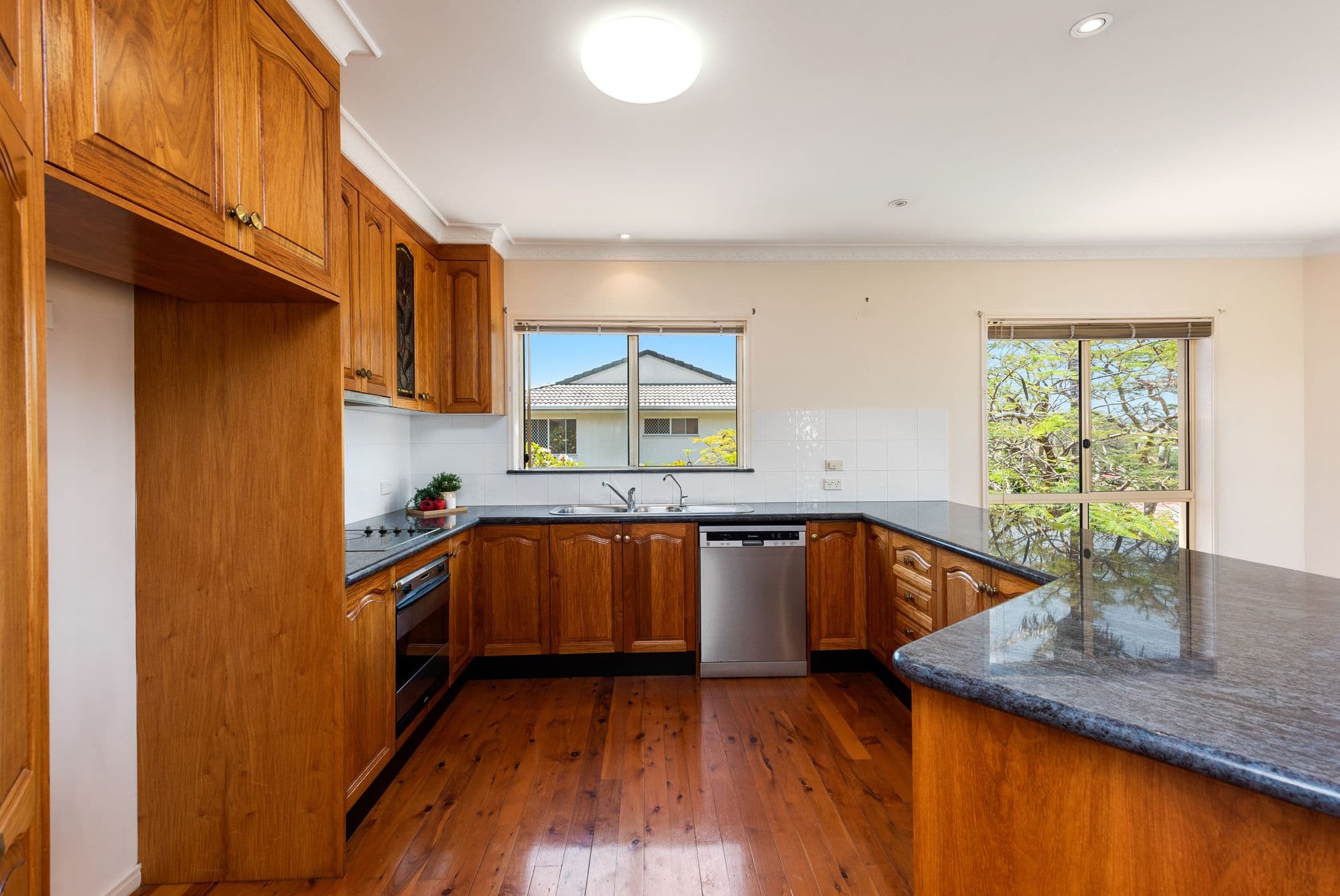 136 Cribb Road, Carindale QLD 4152, Carindale - Thumbnail 4