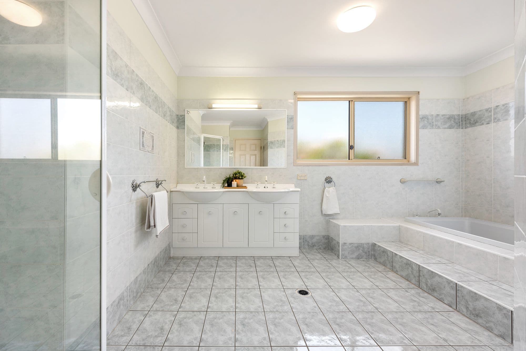 136 Cribb Road, Carindale QLD 4152, Carindale - Thumbnail 8