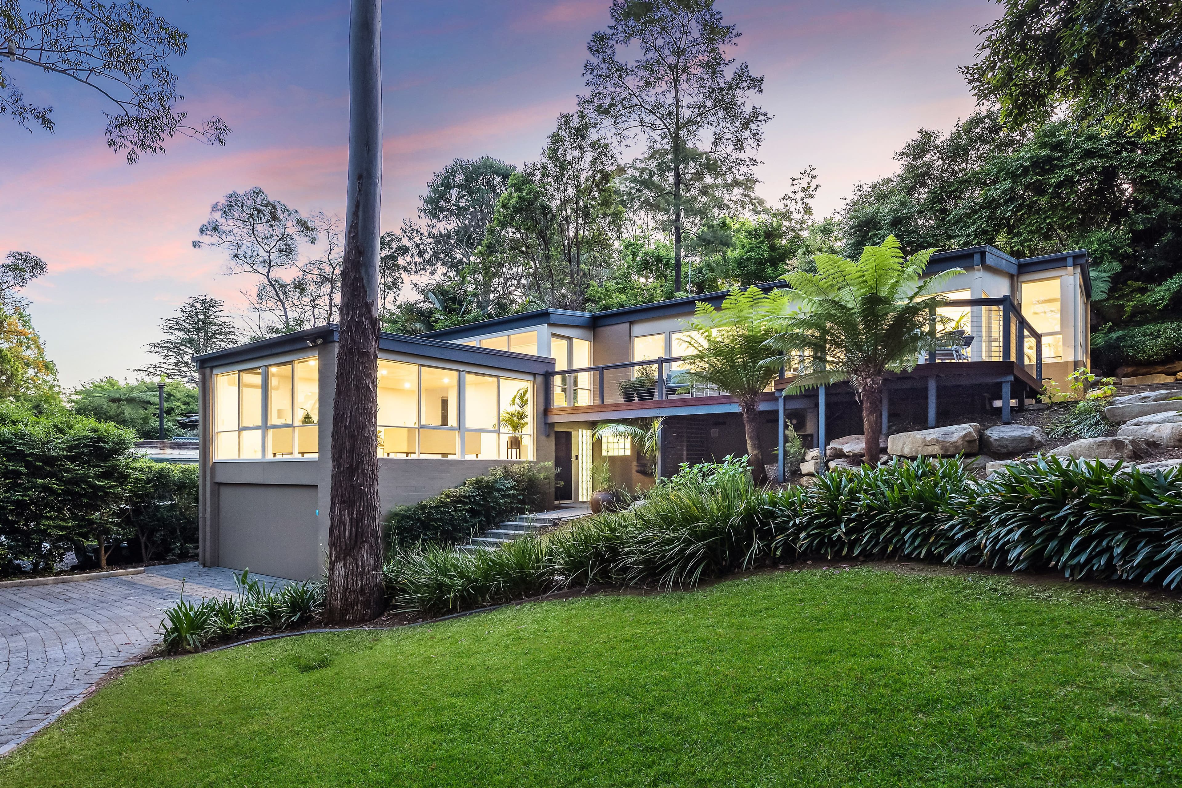 25 Marshall Avenue, Warrawee NSW 2074, Warrawee - Image 1